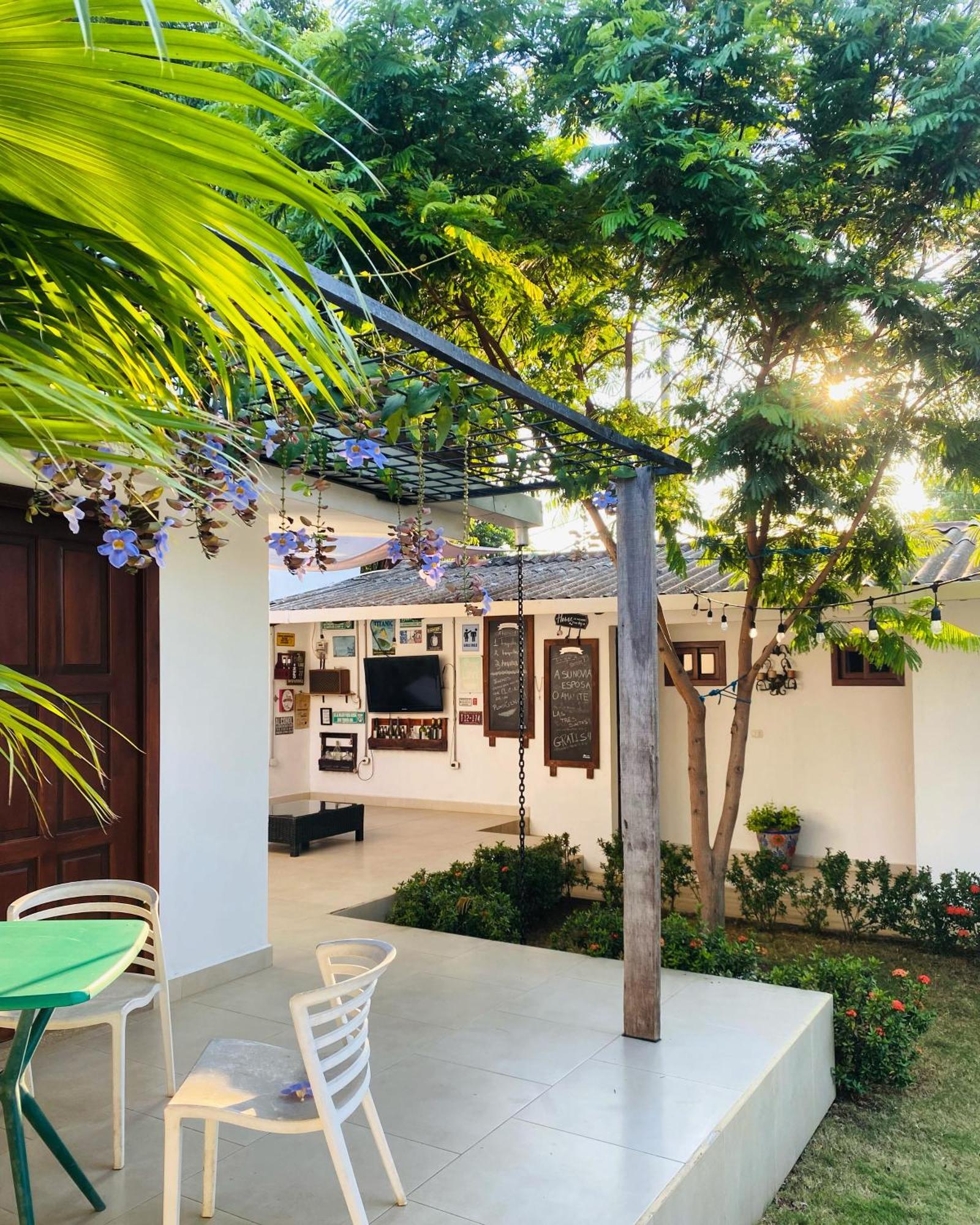 マナグア Casa San Juan Bed & Breakfast エクステリア 写真
