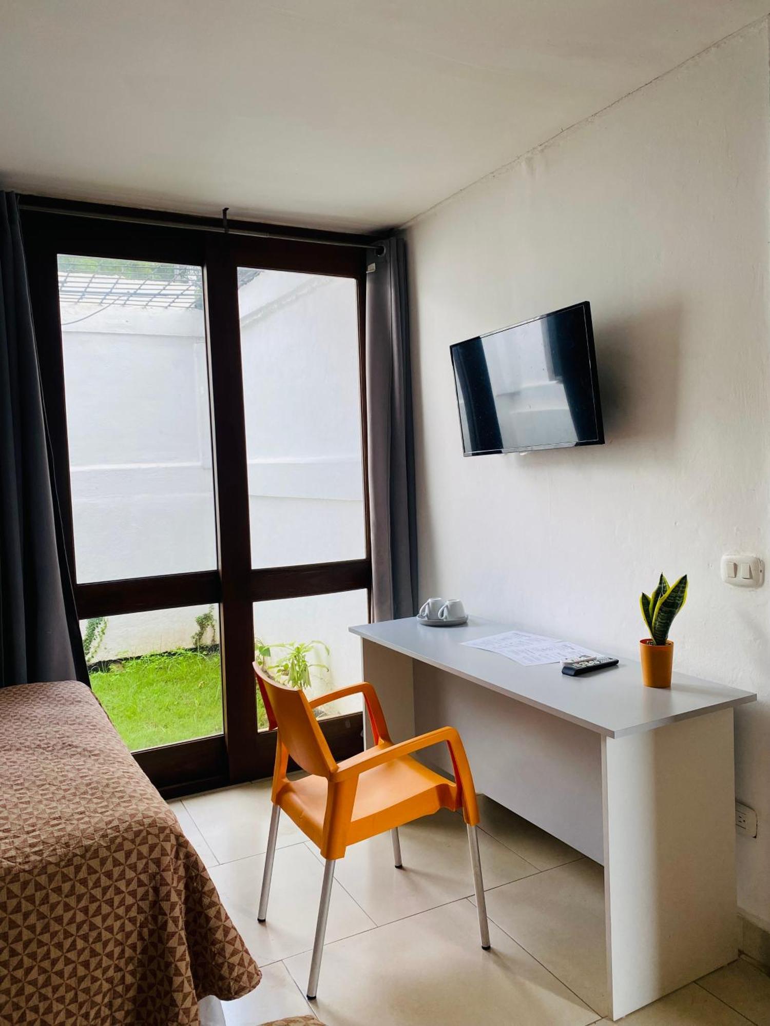 マナグア Casa San Juan Bed & Breakfast エクステリア 写真