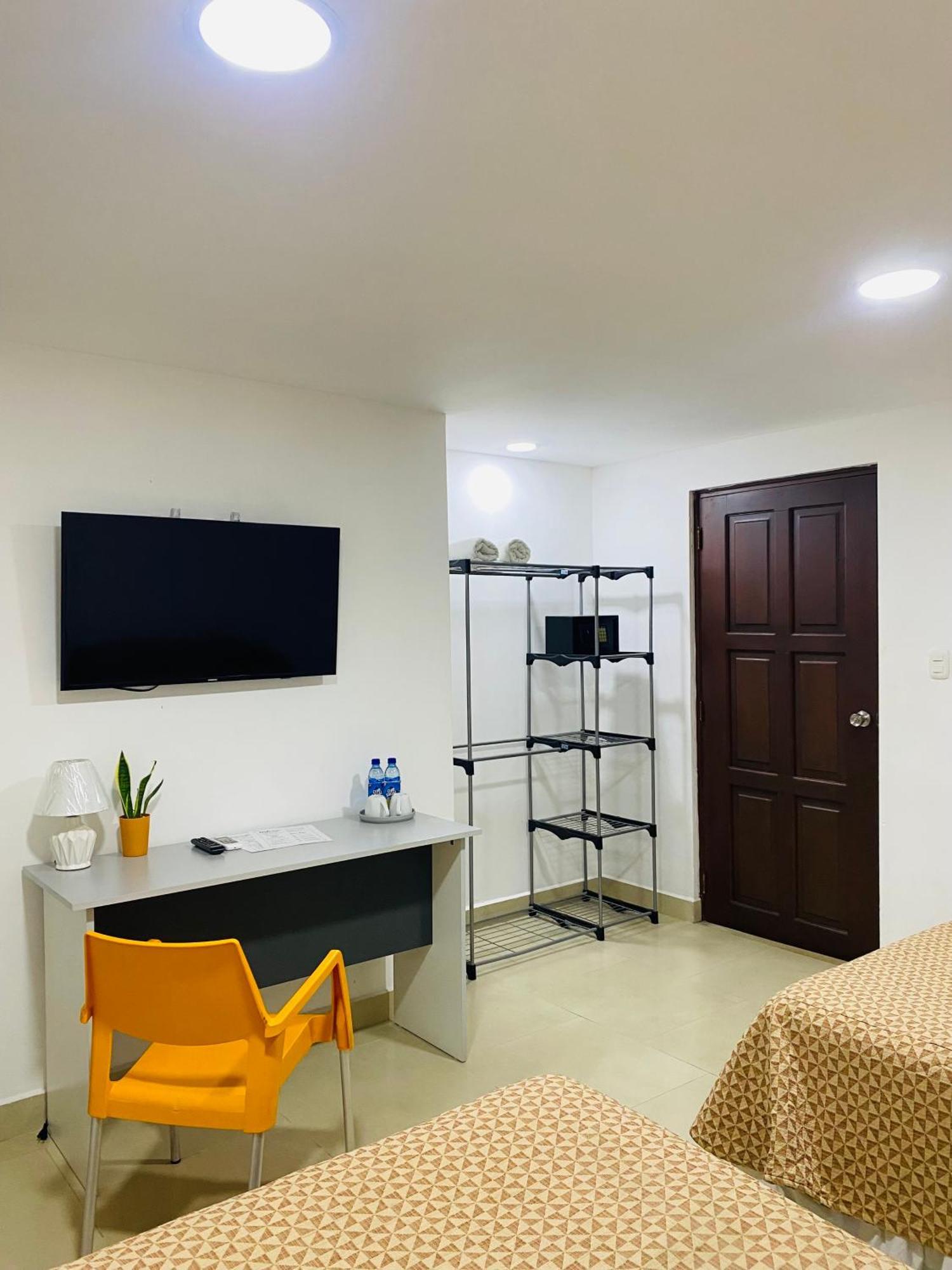 マナグア Casa San Juan Bed & Breakfast エクステリア 写真