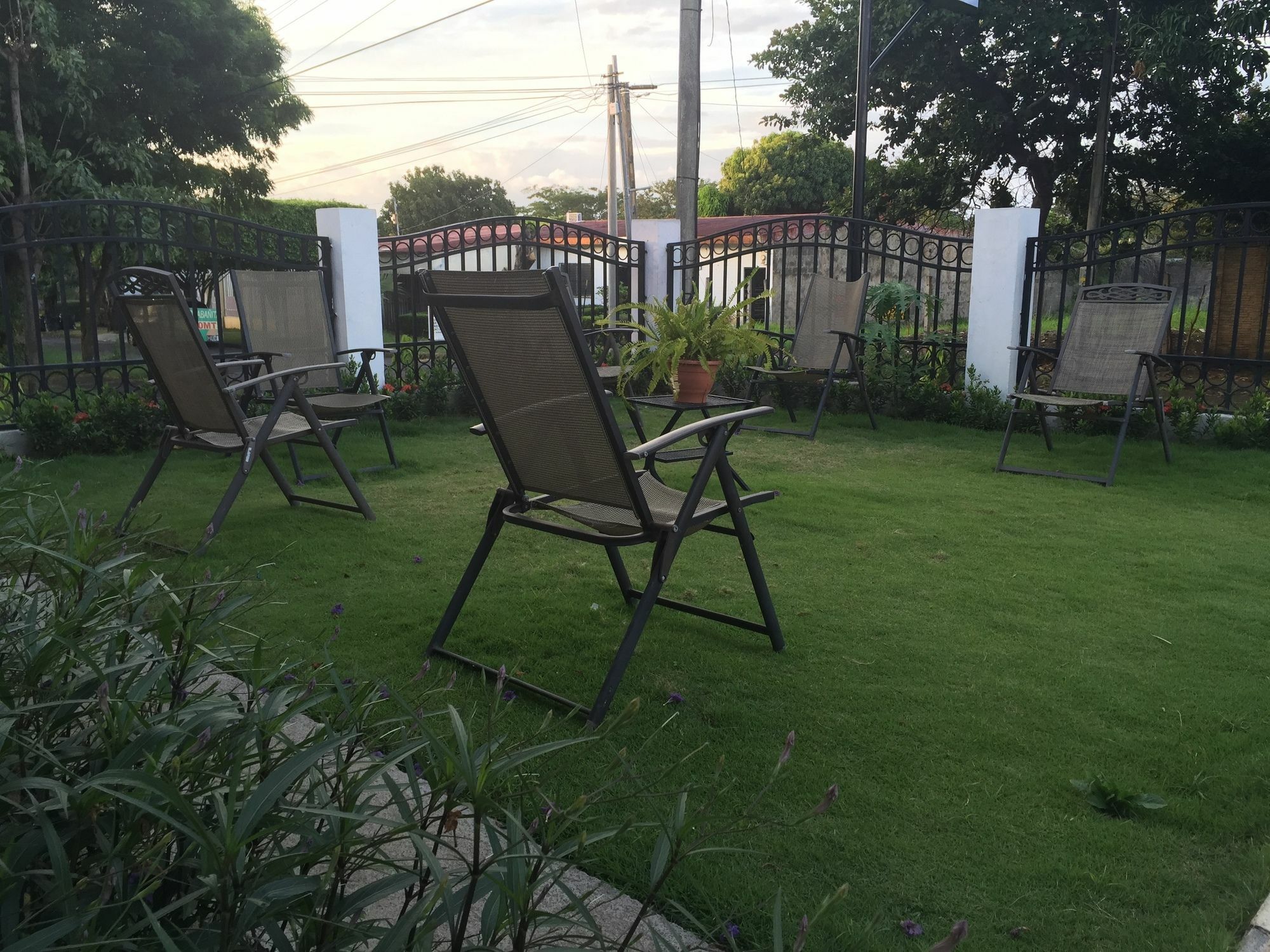 マナグア Casa San Juan Bed & Breakfast エクステリア 写真